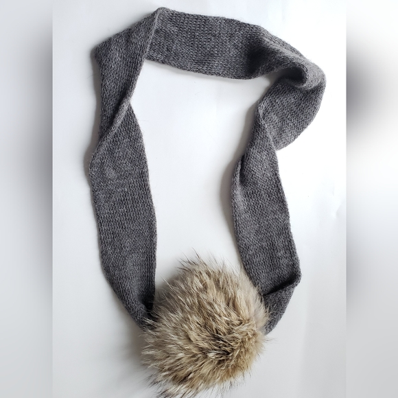 Harricana by Mariouche | Wool Snood with Fur Pompom - Picture 8 of 10